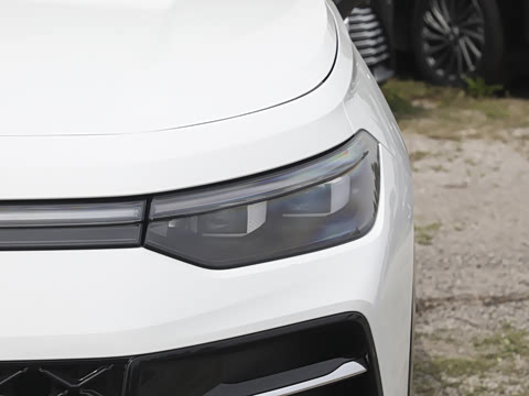 2025�� ̽��L 330TSI ������ӢCity��