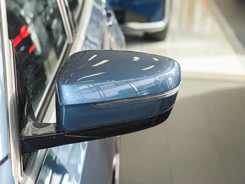 2025�� eDrive 35 L