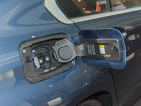 2025�� eDrive 35 L