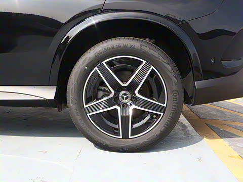 2024�� GLC 260 4MATIC ����SUV