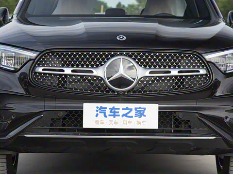 2025�� GLC 260 L 4MATIC ������