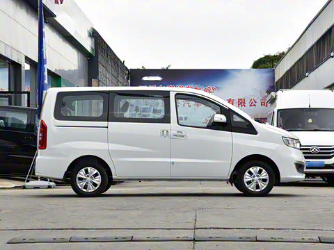 2025�� PLUS 1.8L �ֶ������� 7/8��