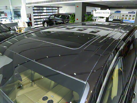 2025�� EV �����콢������