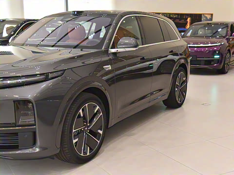 2025�� Pro ���ܻ��°�