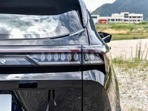 2025�� 1.5T ��Ӣ�� 5��