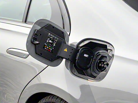 2024�� AMG S 63 L E Performance �׷��ر��