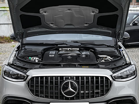 2024�� AMG S 63 L E Performance �׷��ر��