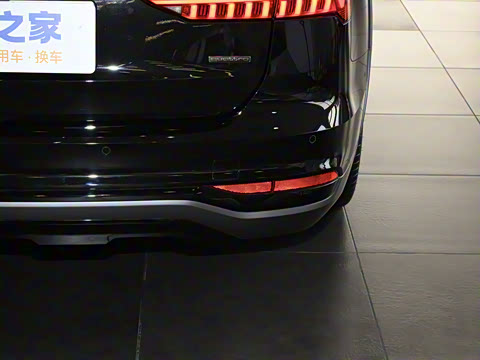 2025�� allroad quattro ̽���� 55 TFSI ����ԽҰ��