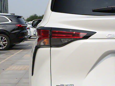 2024�� 2.5L�춯 ���ULTRA��