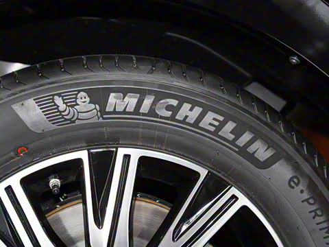 2025�� E9 �������  ��ʦ