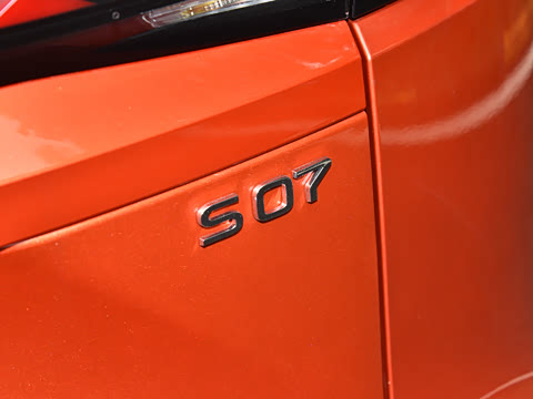 2025�� 215Max ��ΪǬ���Ǽ�ADS SE���̰�