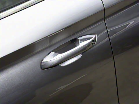 2025�� EV 520km ������