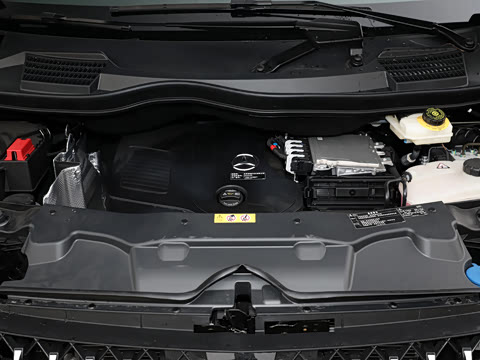 2025�� 2.0T ��άʿ����̩