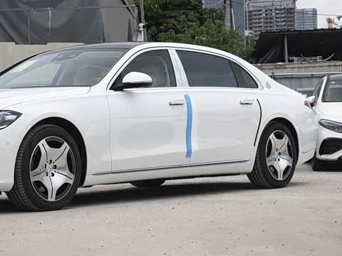 2025�� �Ŀ� S 480 4MATIC