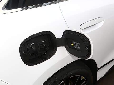 2025�� EV 545KM׿Խ��