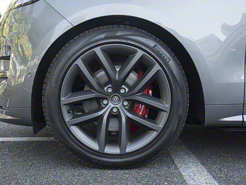 2025�� 400PS Dynamic SE