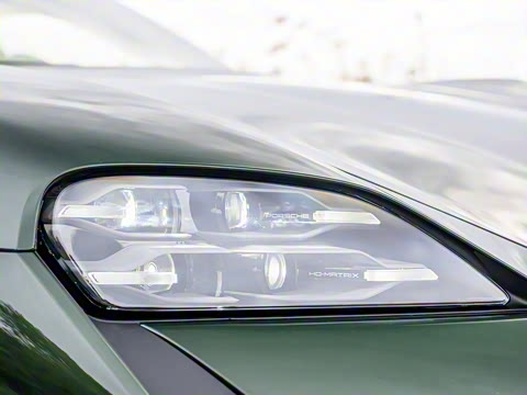 2024�� Taycan Turbo