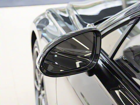 2024�� GT V8 Edition 8