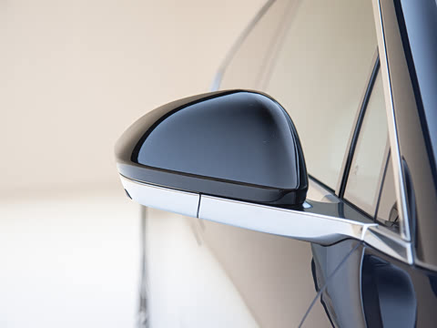 2025�� 102kWh �׷�������