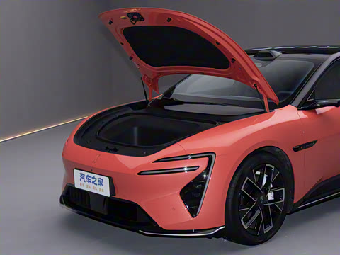 2025�� Ultra�����