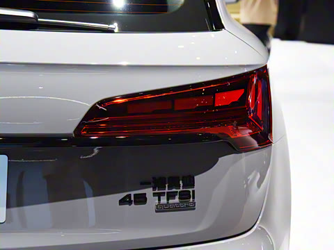 2025�� 45 TFSI ����������