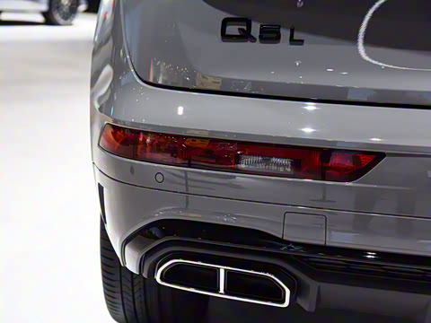 2025�� 45 TFSI ����������