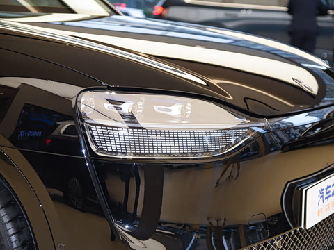 2024�� ���� Ultra�� 100kWh 5����