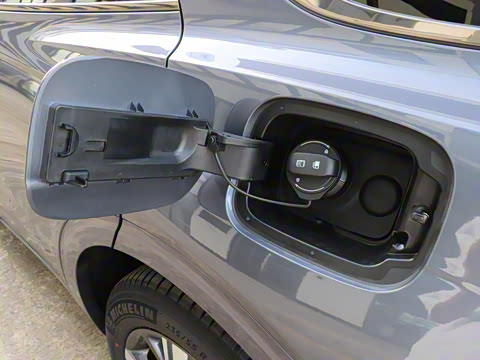 2025�� 2.5T ����������