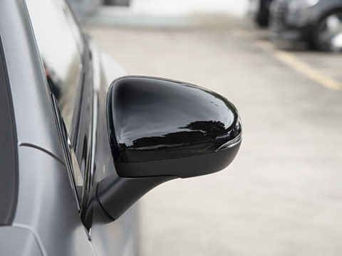 2024�� �Ŀ� CLA 260 4MATIC ���ܳ�