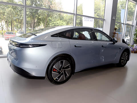 2025�� ���� Max ����������ʻ