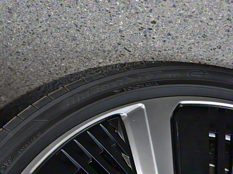 2025�� 550 PRO���а�