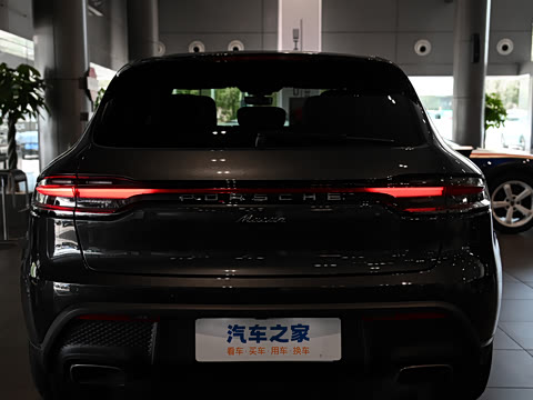 2024�� Macan 2.0T