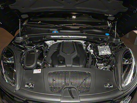 2024�� Macan 2.0T