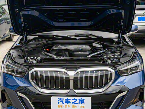 2024�� 525Li M�˶���װ