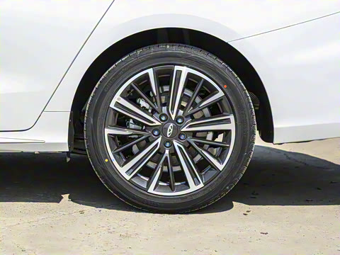 2025�� 1.6T DCT׿Խ��