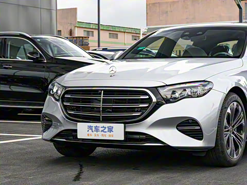 2024�� E 350 e L ���ʽ��϶����γ�