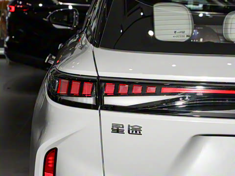 2025�� 200��������Pro����