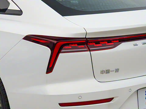 2025�� ��ҫ�� 1.5T ������