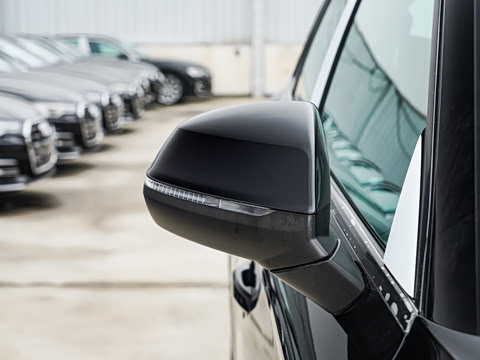 2025�� 45 TFSI ����������