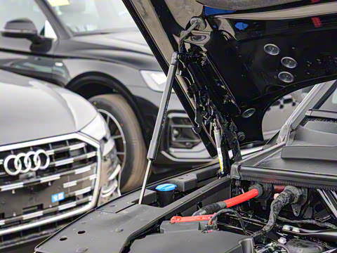 2025�� 45 TFSI ����������