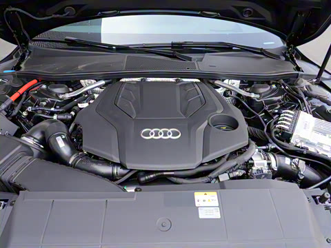 2024�� 55 TFSI quattro ������