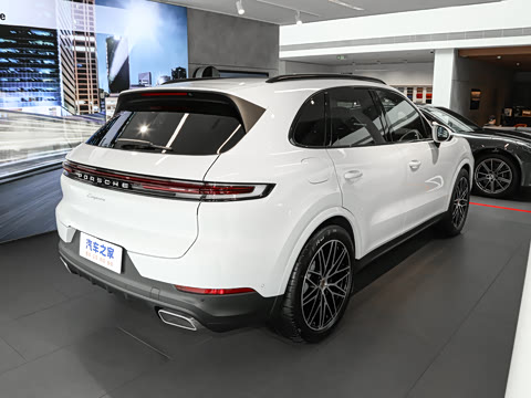 2025�� Cayenne 3.0T