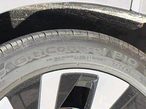 2025�� Pro 380TSI �ǿ���ҫ��