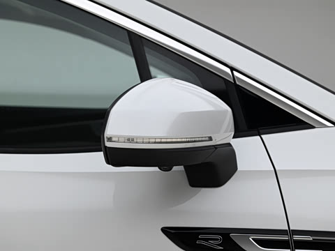 2026�� 450TSI �����콢 6��