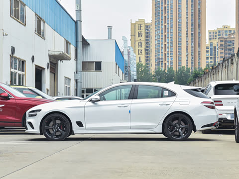 2024�� 2.0T ���Ͱ���������� Shooting Brake