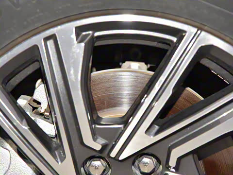 2024�� 2.0T �Ǽ�������