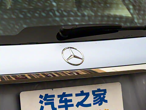 2025�� �Ŀ� GLE 450 4MATIC ������