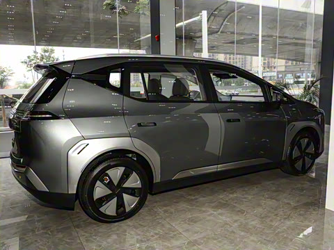 2023�� Plus 510 ������