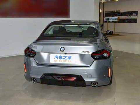 2025�� 225i M�˶���ҹ��װ