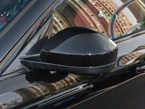 2025�� P400 SPORT